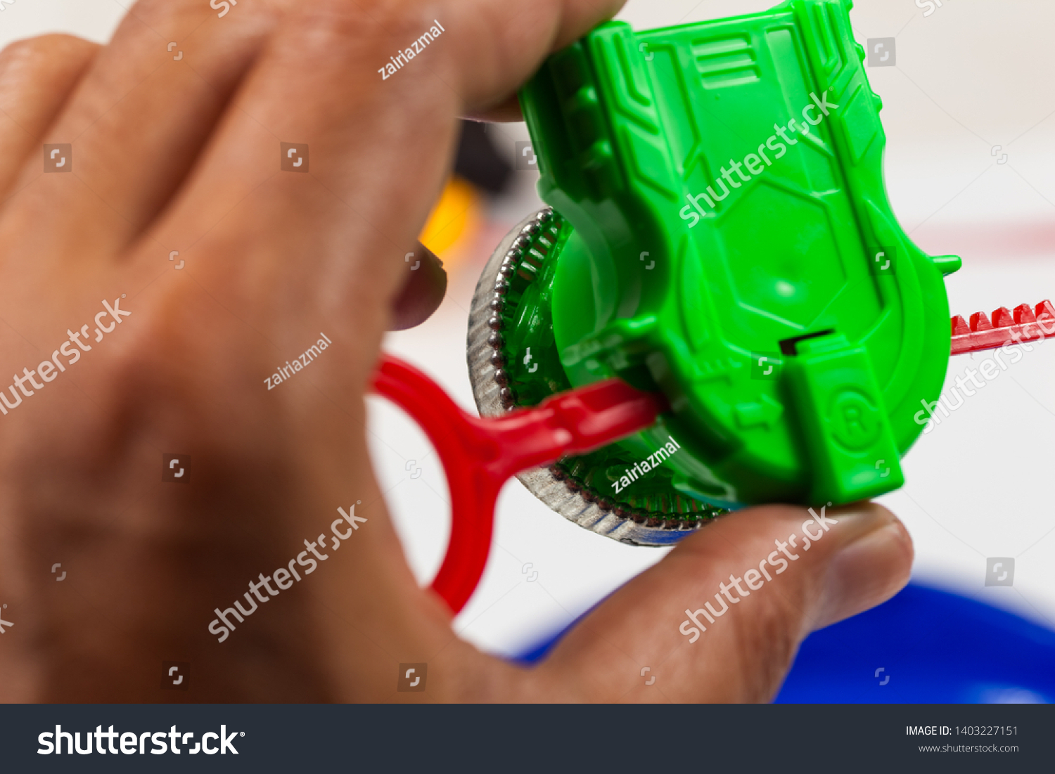 Progettazione e costruzione stampi per materie plastiche, gomma e pressofusione